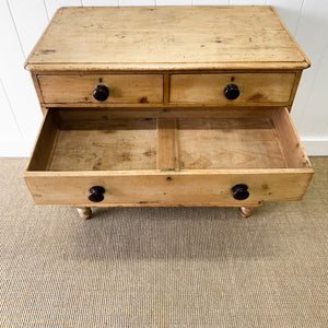 A 19th Century English Pine Chest of Drawers/Dresser with Tulip Feet