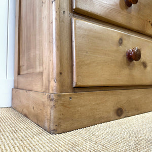 A Small Antique English Pine Chest of Drawers Dresser c1890