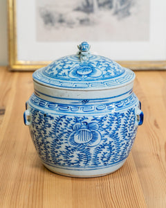 A Chinese Porcelain Nyonya Straits Kamcheng Bowl