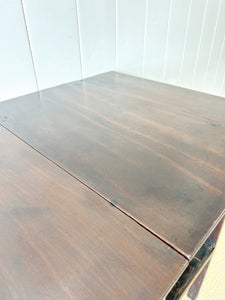 An Unusual Georgian English Mahogany Pembroke Drop Leaf Supper Table