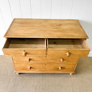 A 19th Century English Chest of Drawers/Dresser