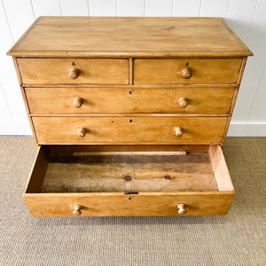 A 19th Century English Chest of Drawers/Dresser