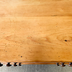 A 19th Century English Pine Chest of Drawers/Dresser with Tulip Feet