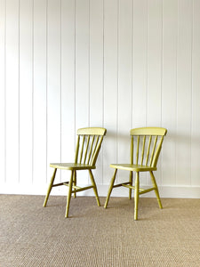 A Set of 5 Antique Ash Spindle Back Side Chairs