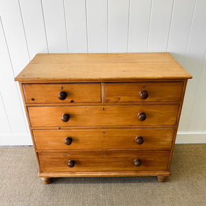 A 19th Century English Pine Chest of Drawers/Dresser with Tulip Feet