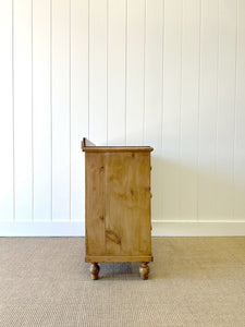 An Antique English Pine Chest of Drawers Dresser Tulip Feet c1890