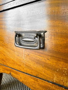 An Early 19th Century English Chest of Drawers