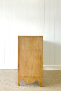 An Early 19th Century English Chest of Drawers