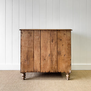 A 19th Century English Pine Chest of Drawers/Dresser with Tulip Feet