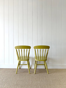 A Set of 5 Antique Ash Spindle Back Side Chairs