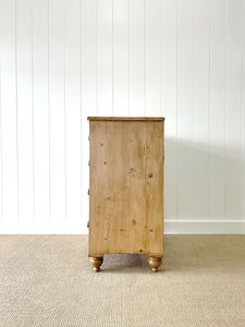 A 19th Century English Chest of Drawers/Dresser