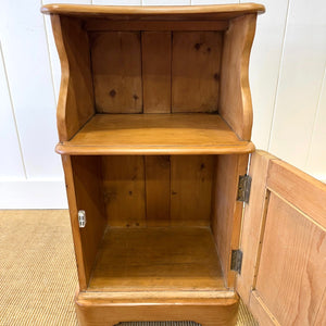 A Charming Pine Nightstand c1890 with Open Top