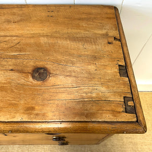 An Antique Rustic English Pine Chest of Drawers Dresser Tulip Feet c1890