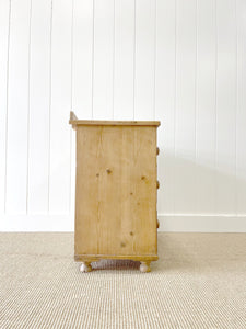 An Antique English Pine Chest of Drawers Dresser Tulip Feet c1890