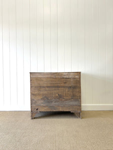 A Georgian English Pine Chest of Drawers Dresser c1810