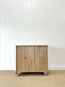 A 19th Century English Chest of Drawers or Dresser