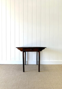 An English Country Oak 18thC Drop Leaf Table