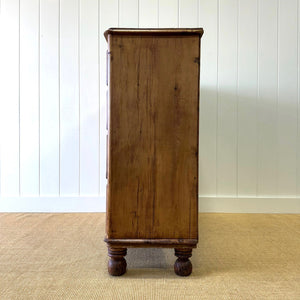 A Good 19th Century English Pine Chest of Drawers/Dresser with Tulip Feet