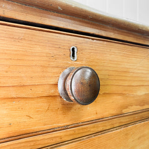 A 19th Century English Pine Chest of Drawers/Dresser with Tulip Feet