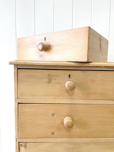 A 19th Century English Chest of Drawers/Dresser