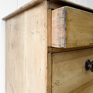 A 19th Century English Pine Chest of Drawers/Dresser with Tulip Feet