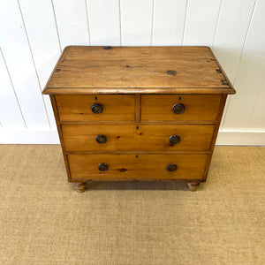 An Antique Rustic English Pine Chest of Drawers Dresser Tulip Feet c1890