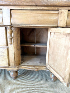 A Victorian Lincolnshire Pine Dresser