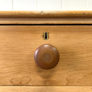 An Early 19th Century English Chest of Drawers