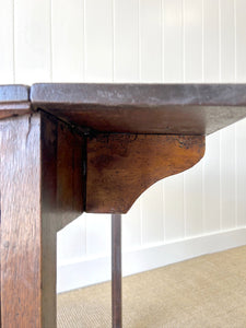 An English Country Oak 18thC Drop Leaf Table