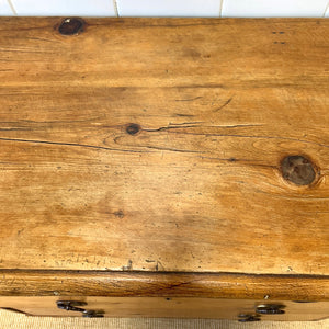 An Antique Rustic English Pine Chest of Drawers Dresser Tulip Feet c1890