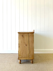 An Antique English Pine Chest of Drawers Dresser Tulip Feet c1890