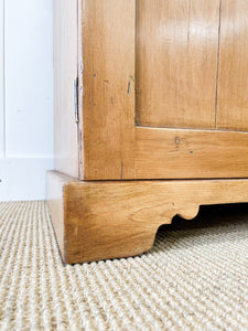 A 19th Century English Pine Dresser or Hutch