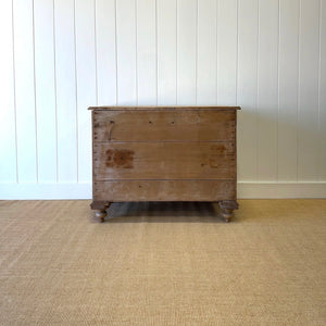 An Antique English Pine Chest of Drawers Dresser Tulip Feet c1890