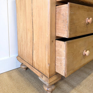 An Antique English Pine Chest of Drawers Dresser Tulip Feet c1890