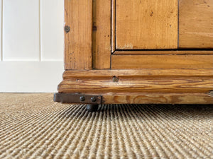 A Handsome English 19thc Pine Cupboard with Wooden Knobs