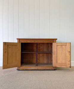 A Handsome English 19thc Pine Cupboard with Wooden Knobs