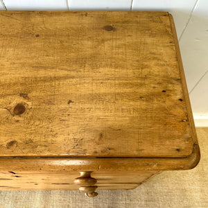 An Antique English Pine Chest of Drawers Dresser Tulip Feet c1890