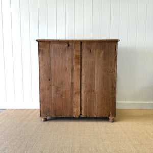 A Large 19th Century English Pine Chest of Drawers/Dresser with Tulip Feet