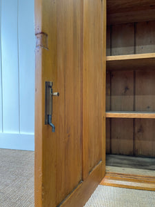 A Handsome English 19thc Pine Cupboard with Wooden Knob