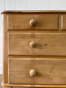 An Antique English Pine Chest of Drawers Dresser with Wooden Knobs c1890