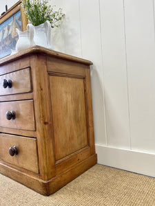 A Large and Low English Country 7 Drawer Pine Buffet or Sideboard c1860