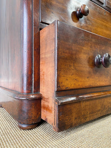 An Antique English Mahogany Chest of Drawers c1890