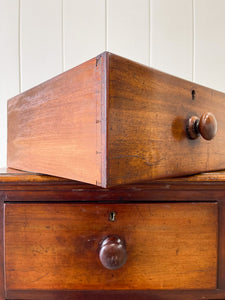 An Antique English Mahogany Chest of Drawers c1890