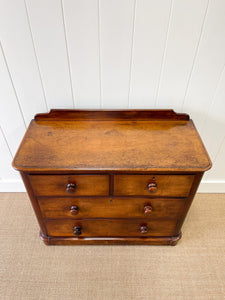 An Antique English Mahogany Chest of Drawers c1890