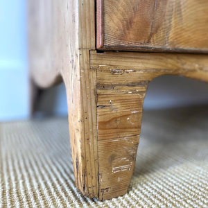 An Antique English Regency Caddy Chest of Drawers/Dresser c1810