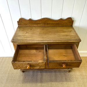 An Antique English Pine Chest of Drawers Dresser Tulip Feet c1890