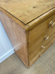 An Antique English Pine Chest of Drawers/Dresser c1890