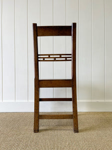 A Set of 4 English Oak and Elm Georgian Chairs c1800