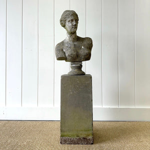 An English Garden Bust