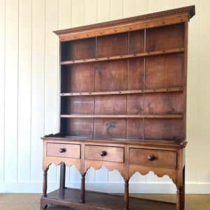 A Welsh Oak Kitchen Dresser c1800